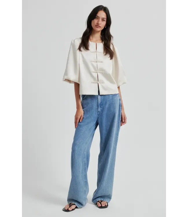 Second Female Perlla New Blouse