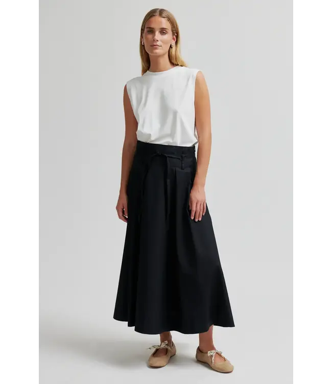 Second Female Larkini Skirt