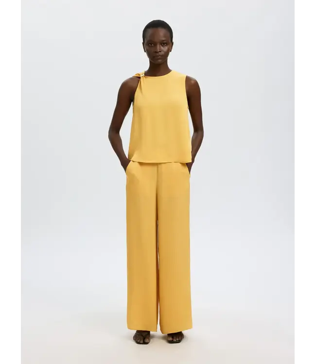 Selected LAURA SL TRIM TOP B