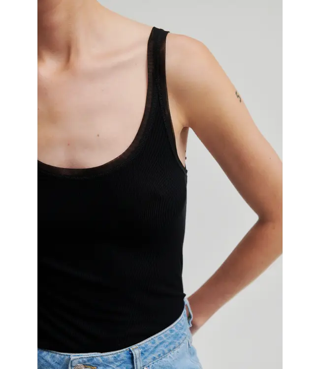 Second Female Emilia Tank Top