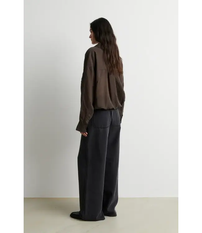 Second Female Valaia Shirt