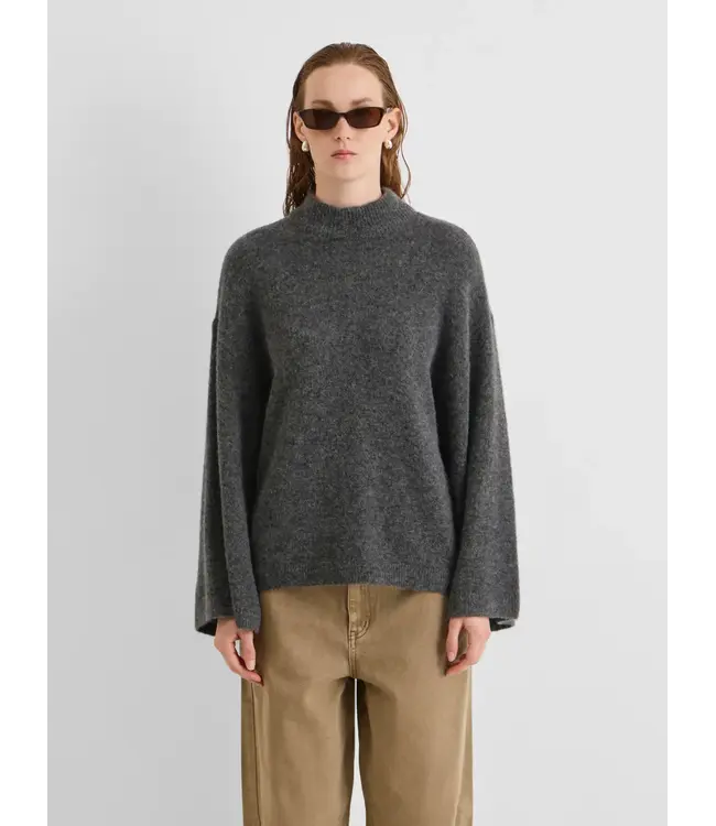 Rouge Edit Alma L/S Mock Neck Knit