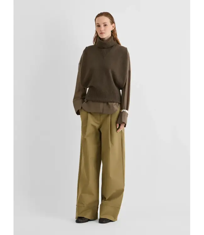 Rouge Edit ROUCLEO ROLL NECK KNIT VEST/PF