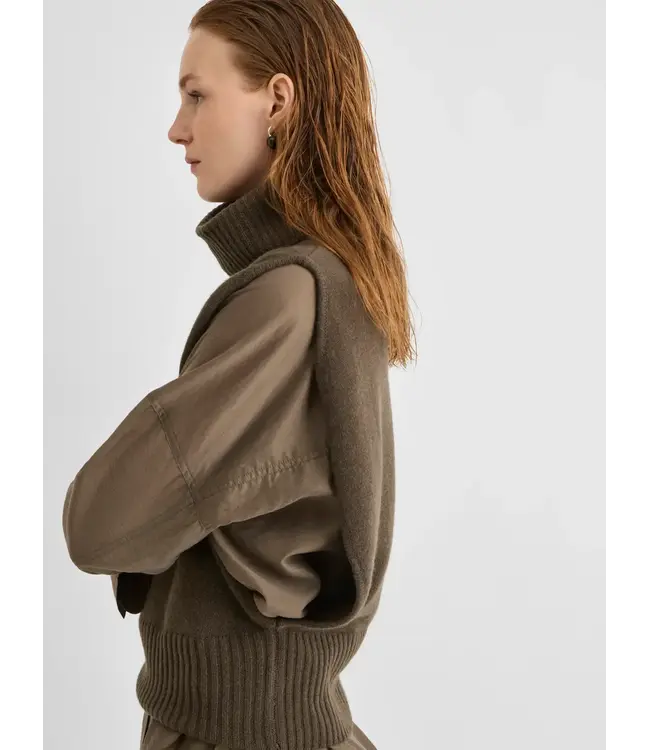 Rouge Edit ROUCLEO ROLL NECK KNIT VEST/PF
