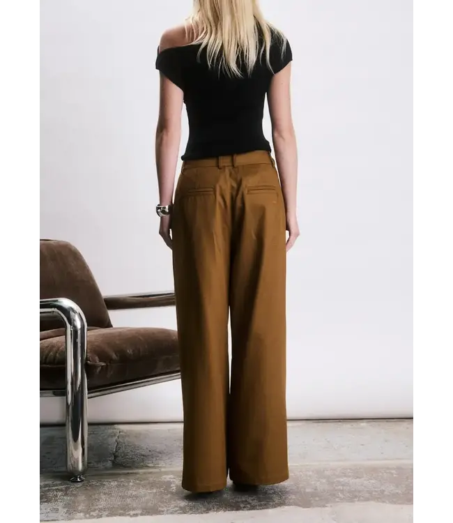 JIJI Trousers Juan