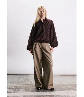 JIJI Trousers Mark