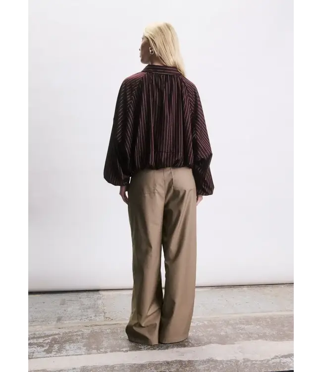 JIJI Trousers Mark