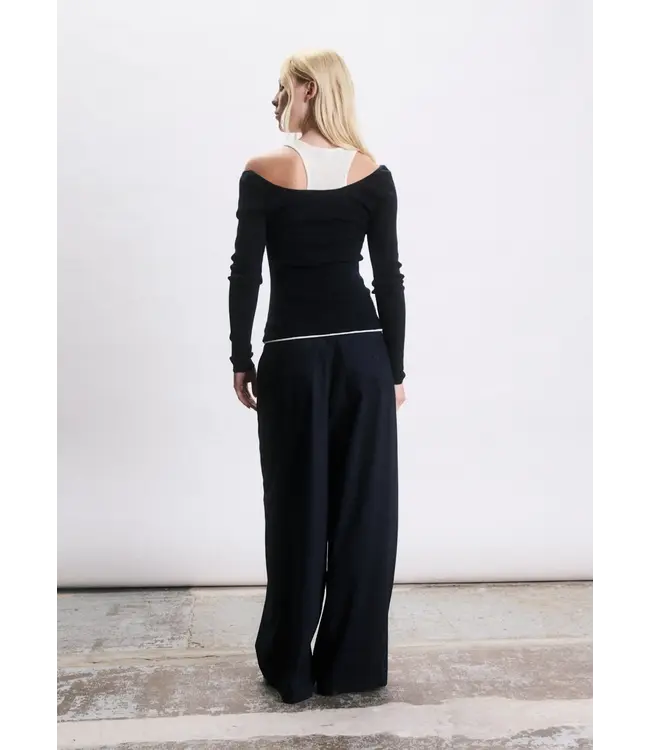 JIJI Vance Jumper