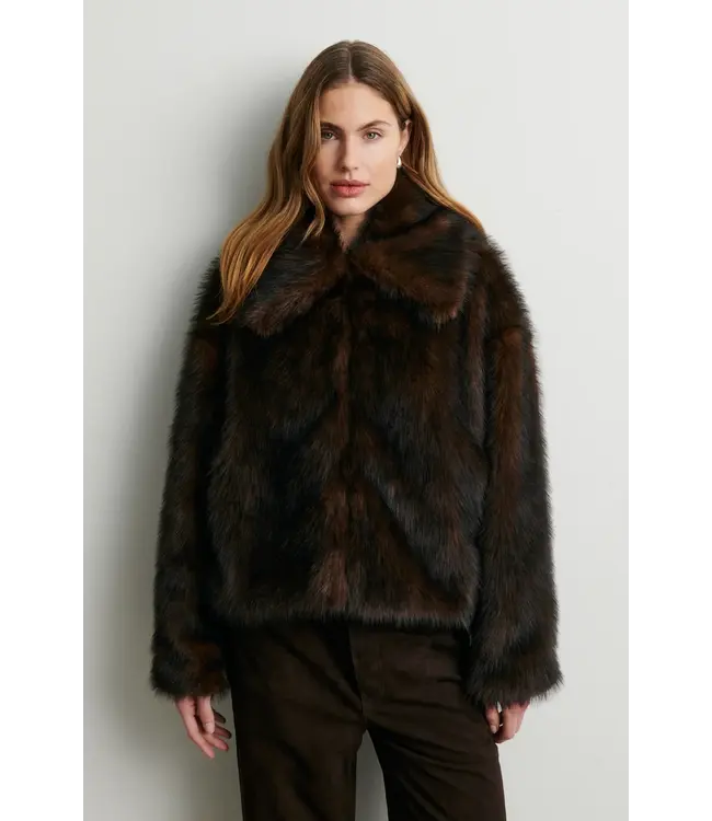 Second Female Plaza Jacket