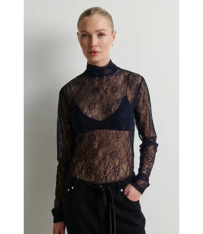 Second Female Luria LS Lace Tee