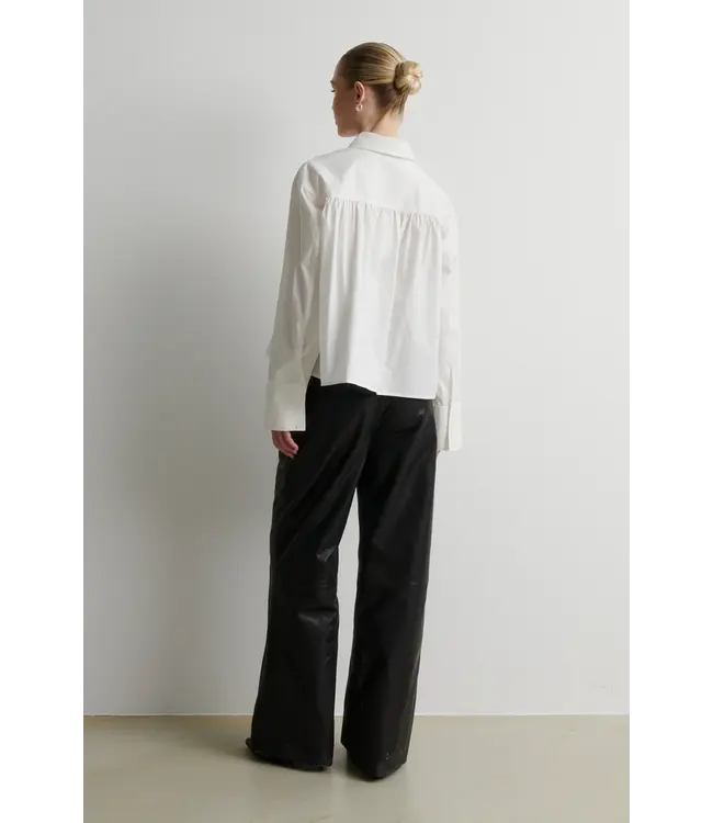 Second Female Jolien Shirt