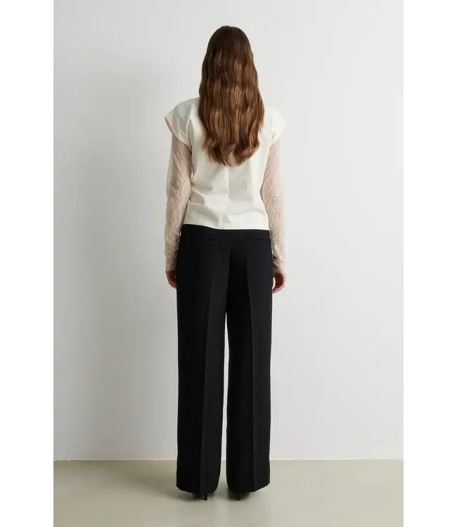 Second Female Arkai Drape Top