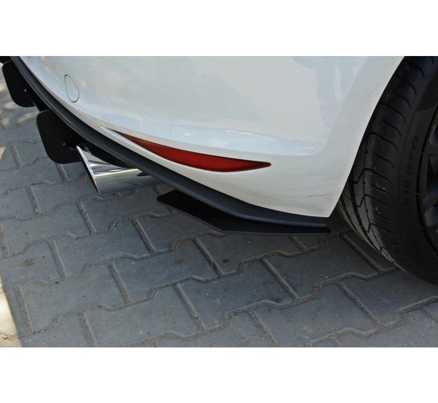 Maxton Design VW GOLF 7 GTI REAR DIFFUSER & REAR SIDE SPLITTERS