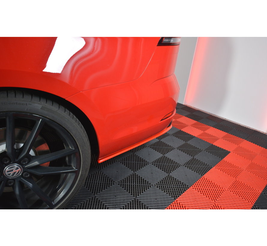 Maxton Design REAR SIDE SPLITTERS V.2 VW GOLF 7 R VARIANT FACELIFT