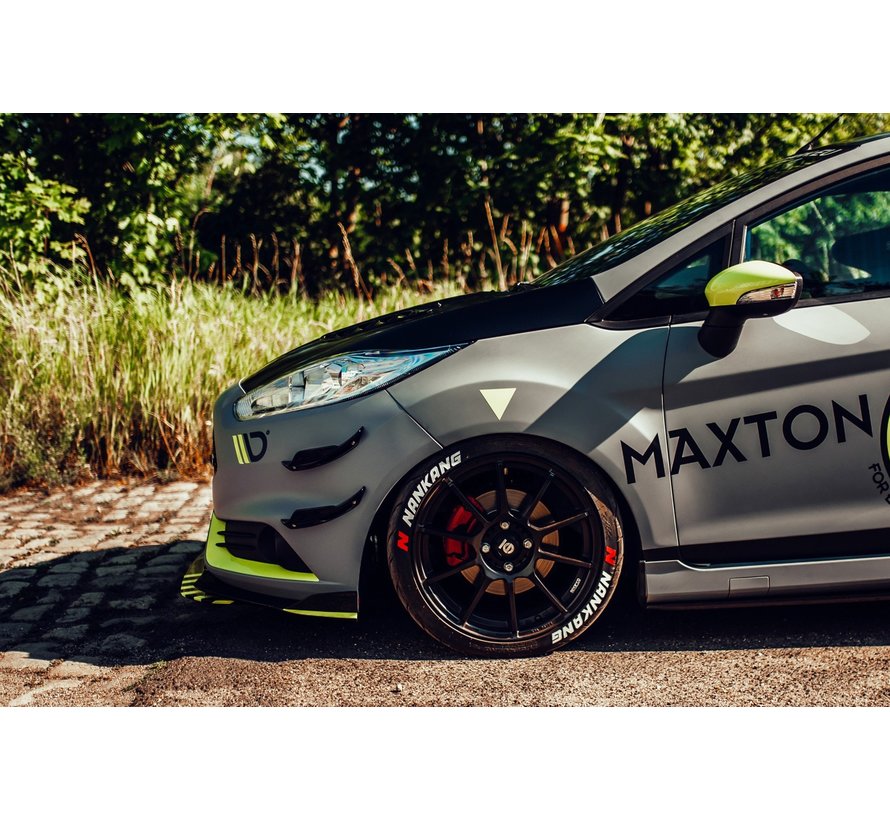 Maxton Design FRONT BUMPER WINGS (CANARDS) FORD FIESTA 7 ST FACELIFT