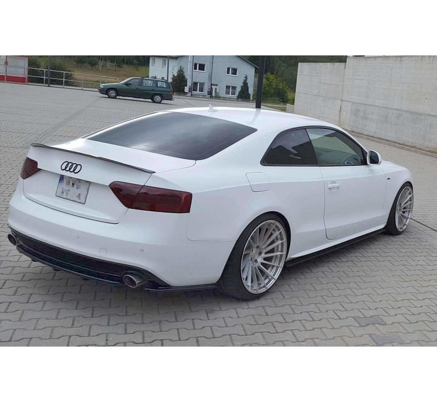 Maxton Design CENTRAL REAR SPLITTER AUDI A5 S-LINE 8T FL COUPE / SPORTBACK (WITH A VERTICAL BAR)