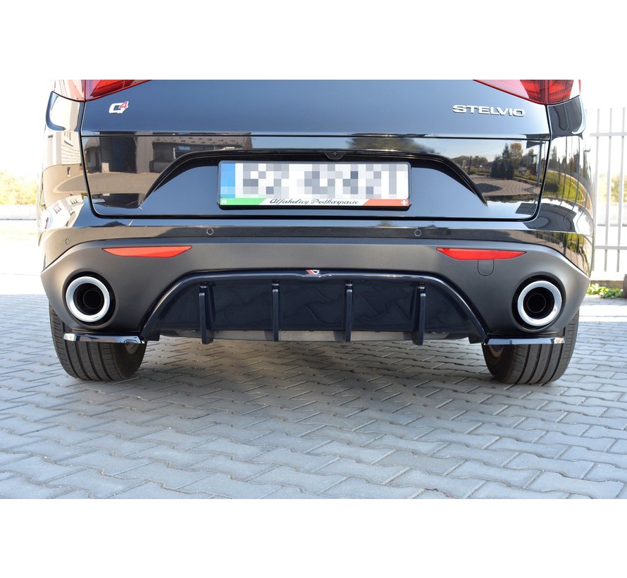 Maxton Design REAR DIFFUSER  ALFA ROMEO STELVIO