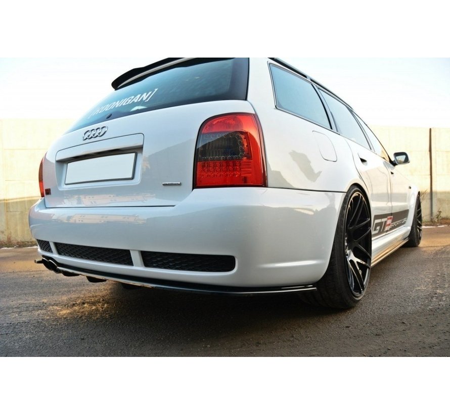 Maxton Design REAR SPLITTER AUDI RS4 B5 (with a vertical bar)