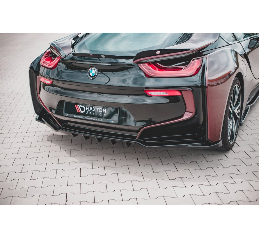 Maxton Design CENTRAL REAR DIFFUSER (with vertical bars) BMW i8