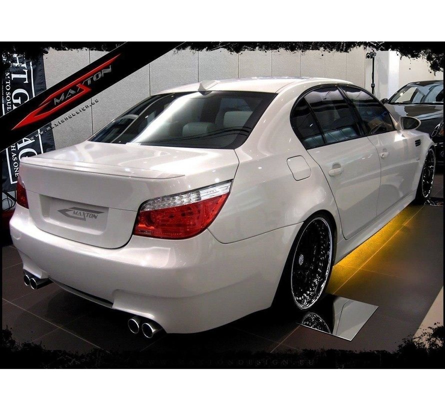 Maxton Design REAR BUMPER passend voor BMW 5 E60 < M5 LOOK >