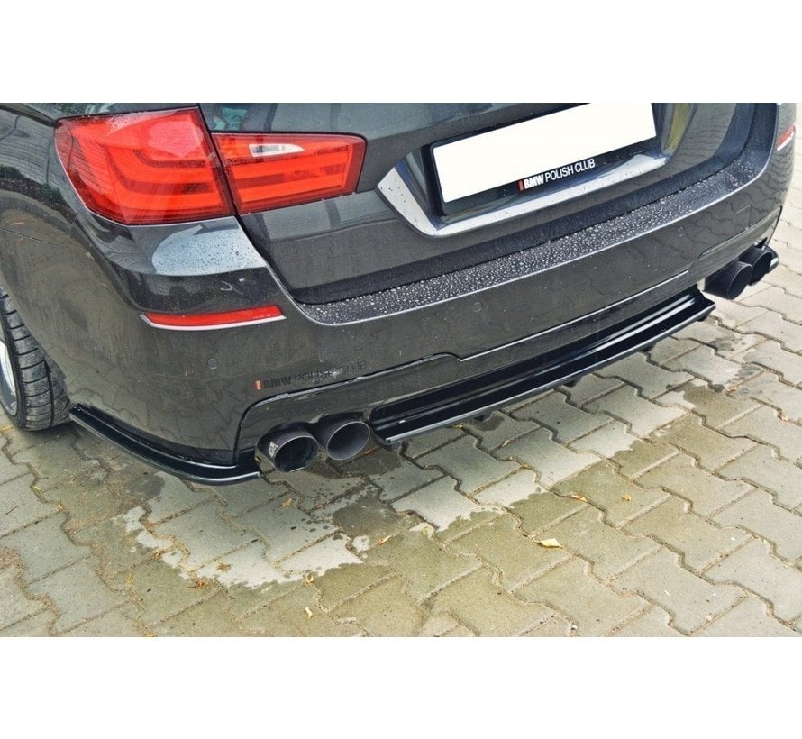 Maxton Design CENTRAL REAR DIFFUSER BMW 5 F11 M-PACK (fits two double exhaust ends)