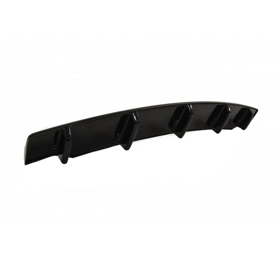 Maxton Design CENTRAL REAR DIFFUSER BMW 5 F11 M-PACK (fits two single exhaust ends)