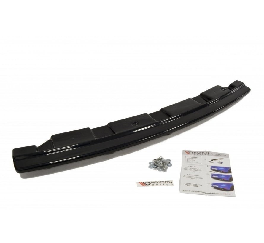 Maxton Design CENTRAL REAR DIFFUSER BMW 5 F11 M-PACK (fits two single exhaust ends)