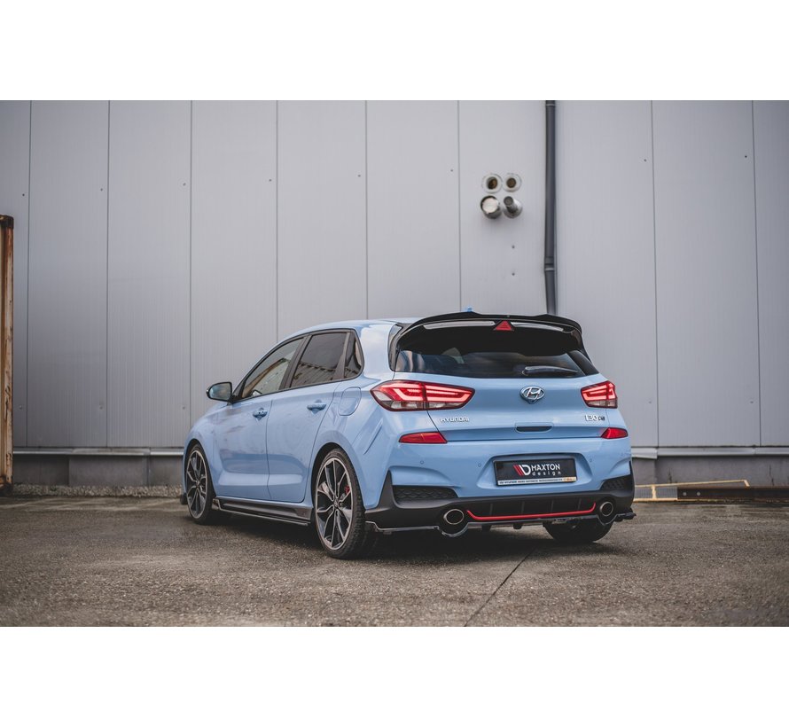 Maxton Design CENTRAL REAR DIFFUSER (with vertical bars) Hyundai I30 N Mk3 Hatchback