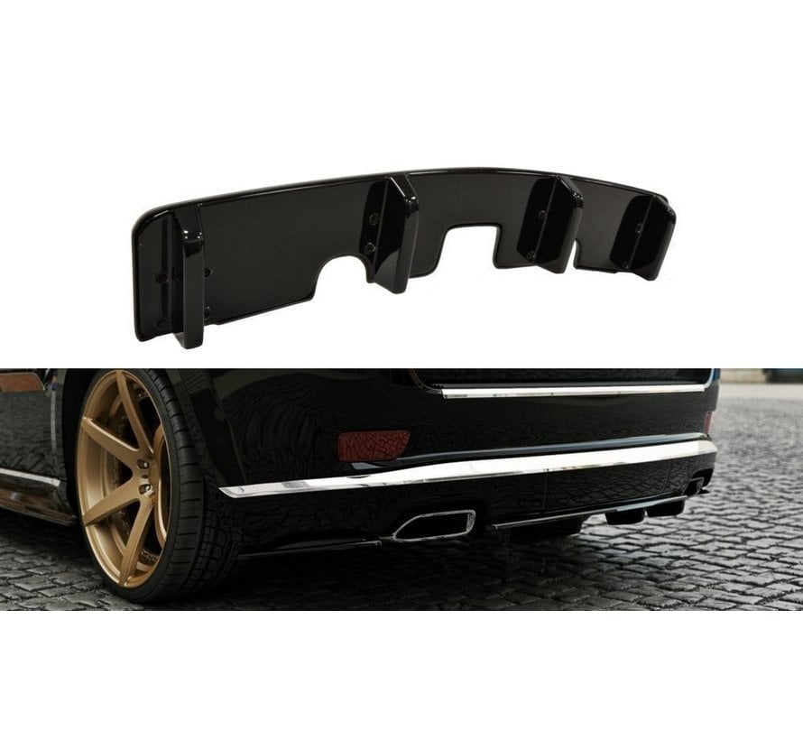 Maxton Design CENTRAL REAR DIFFUSER Jeep Grand Cherokee WK2 Summit FACELIFT (with a vertical bar)