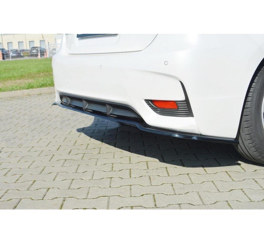 Maxton Design CENTRAL REAR DIFFUSER Lexus CT Mk1 Facelift (without vertical bars)