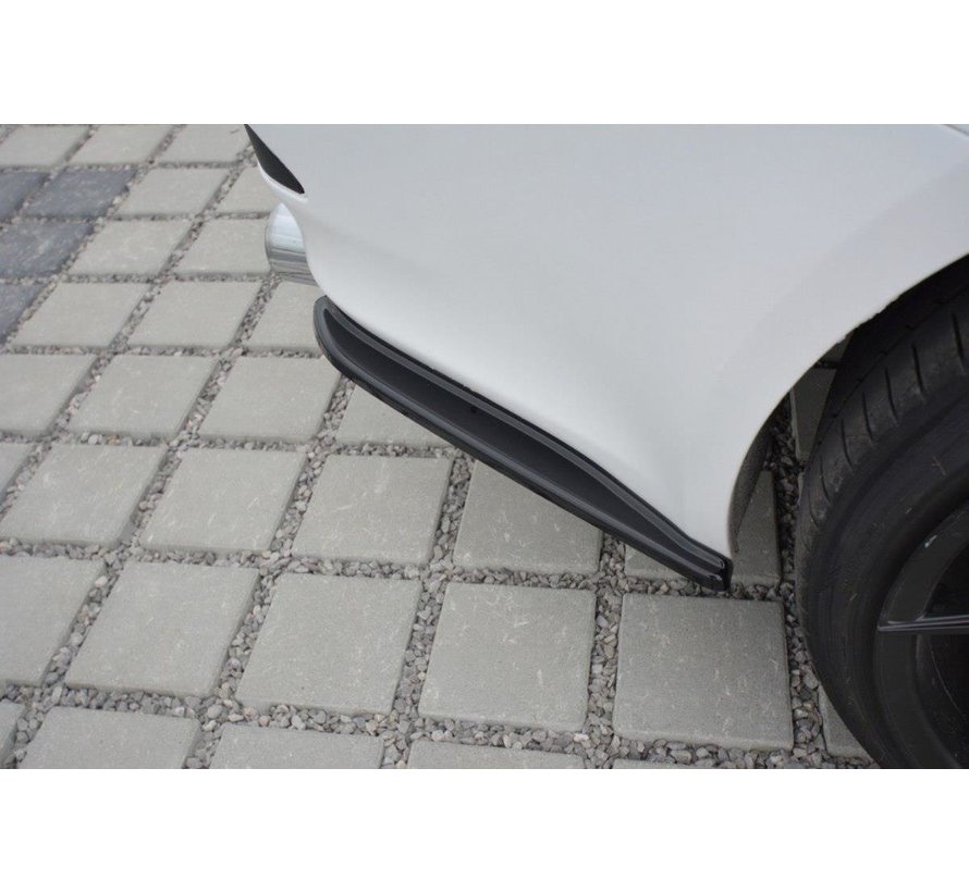 Maxton Design REAR SIDE SPLITTERS Lexus IS Mk2