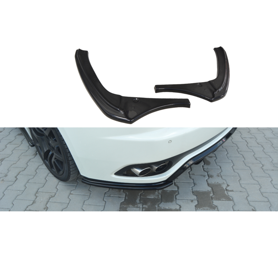 Maxton Design REAR SIDE SPLITTERS V.2 MASERATI GRANTURISMO 2007-2011