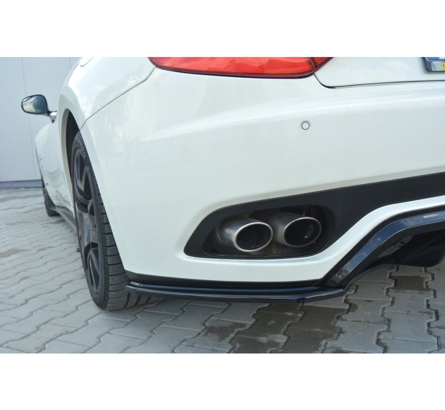 Maxton Design REAR SIDE SPLITTERS V.2 MASERATI GRANTURISMO 2007-2011