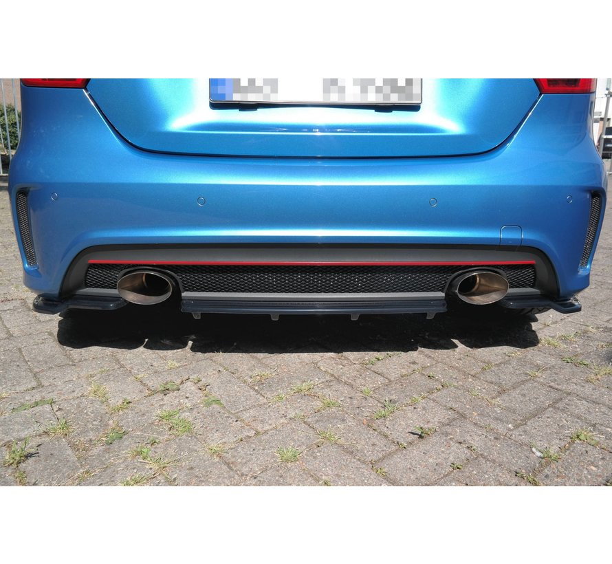 Maxton Design CENTRAL REAR DIFFUSER (WITH VERTICAL BARS) MERCEDES-BENZ W176 AMG-LINE PREFACE