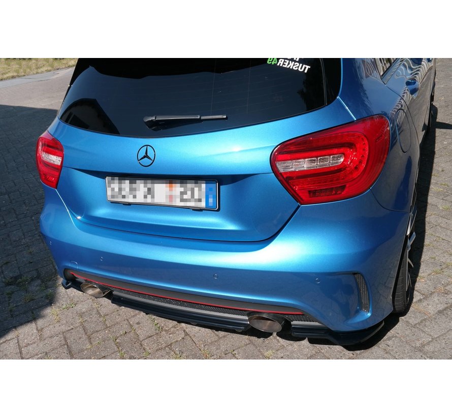 Maxton Design CENTRAL REAR DIFFUSER (WITH VERTICAL BARS) MERCEDES-BENZ W176 AMG-LINE PREFACE