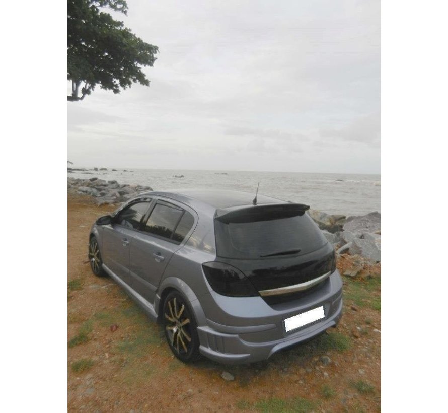 Maxton Design REAR BUMPER EXTENSION < TAKE > ASTRA H 5 DOOR HB