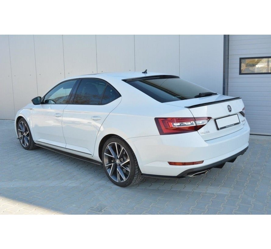 Maxton Design Extension Of The Rear Window Skoda Superb Mk3 / Mk3 FL Hatchback