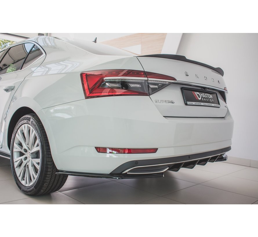Maxton Design REAR SIDE SPLITTERS Skoda Superb Mk3 FL Hatchback / Estate