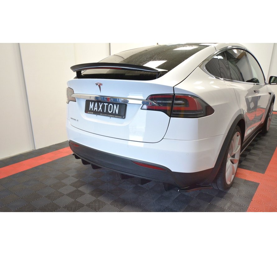 Maxton Design REAR DIFFUSER  TESLA MODEL X