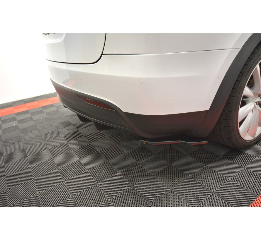 Maxton Design REAR DIFFUSER  TESLA MODEL X