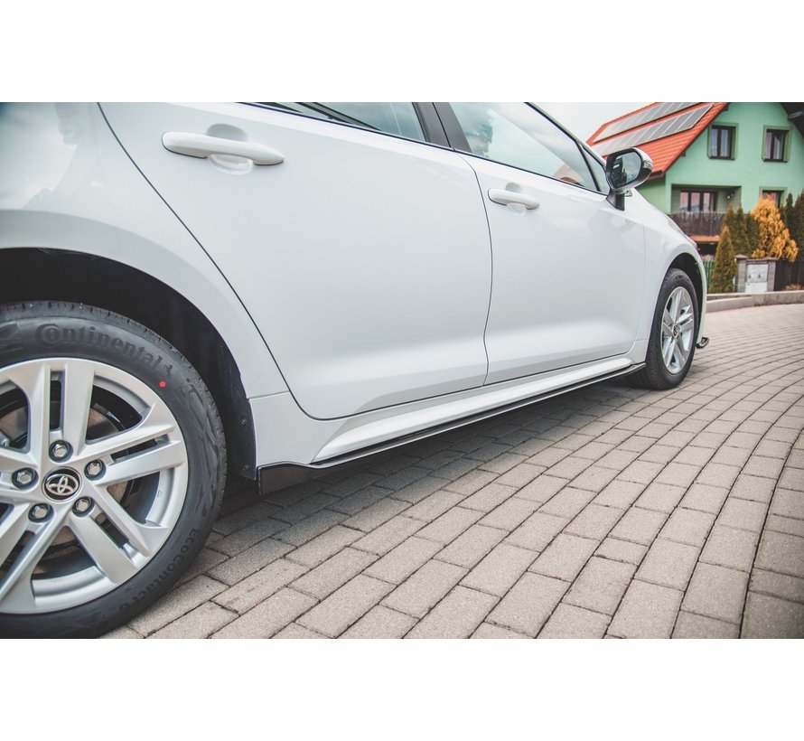 Maxton Design SIDE SKIRTS DIFFUSERS  Toyota Corolla XII Touring Sports