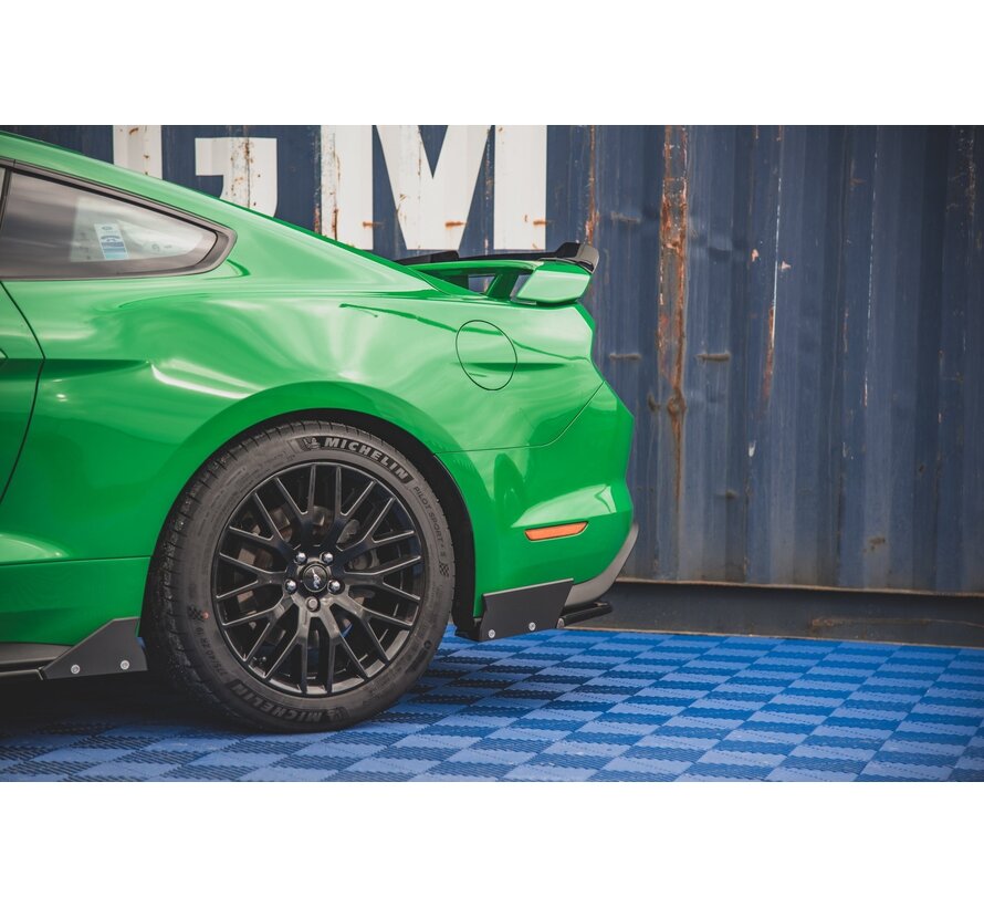 Maxton Design Rear Side Splitters V.1 + Flaps Ford Mustang GT Mk6 Facelift