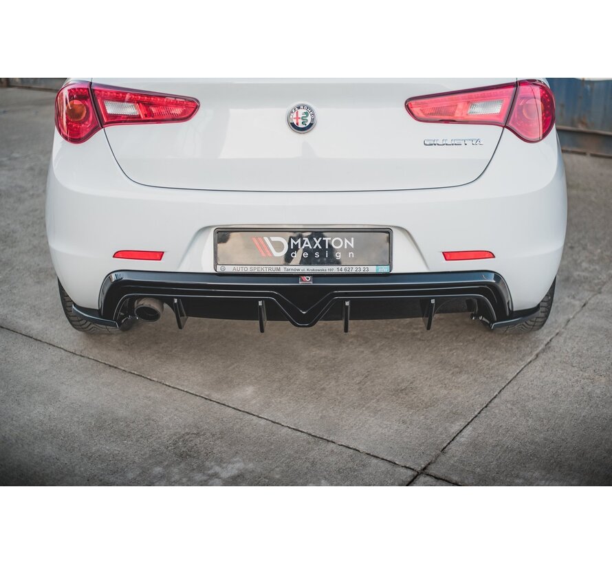 Maxton Design Rear Valance Alfa Romeo Giulietta Facelift (Single Exhaust Version)