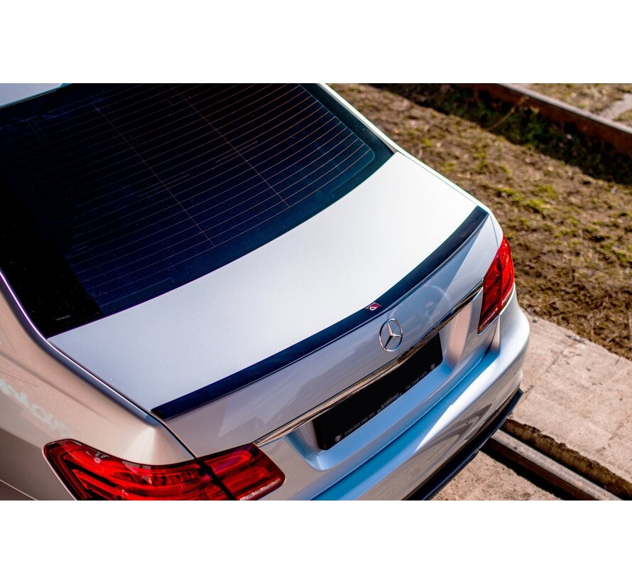 Maxton Design Spoiler Cap Mercedes-Benz E63 AMG / AMG-Line Sedan W212 Facelift