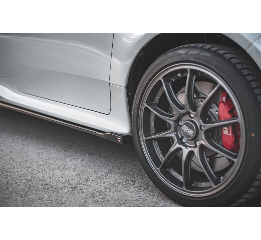 Maxton Design Side Skirts Diffusers V.2 + Flaps Toyota GR Yaris Mk4