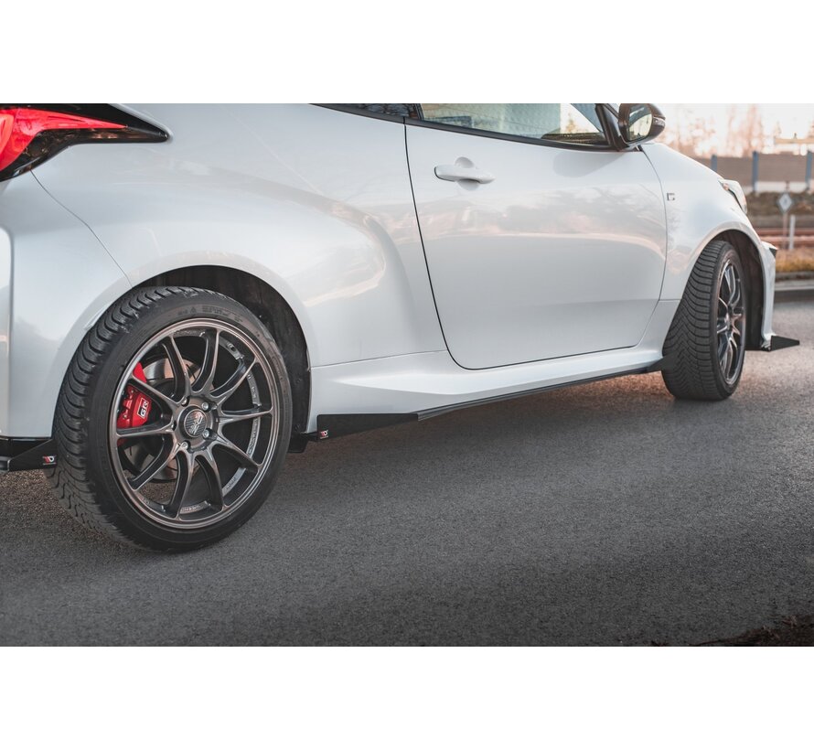 Maxton Design Racing Durability Side Skirts Diffusers + Flaps Toyota GR Yaris Mk4