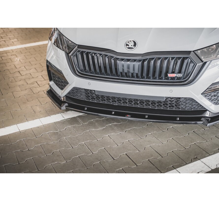 Maxton Design Front Splitter V.1 Skoda Octavia RS Mk4