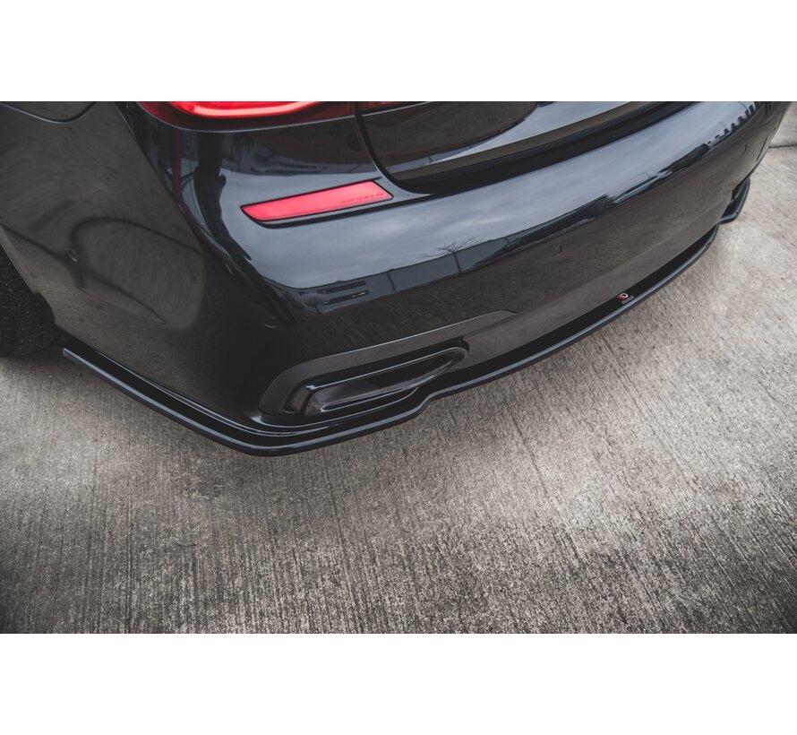 Maxton Design Central Rear Splitter for BMW 7 M-Pack G11
