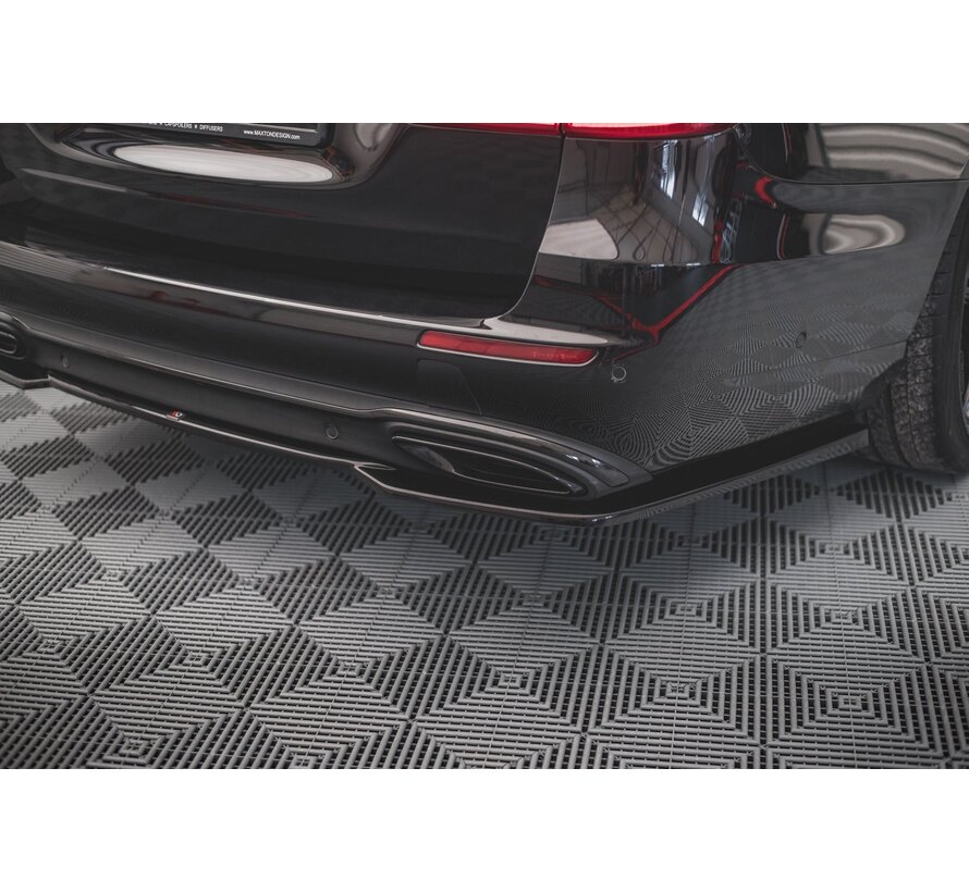Maxton Design Central Rear Splitter for Mercedes-Benz E W213