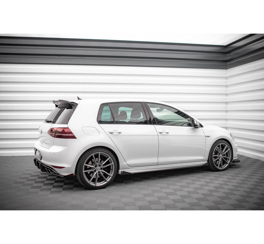 Maxton Design Street Pro Side Skirts Diffusers + Flaps Volkswagen Golf R Mk7